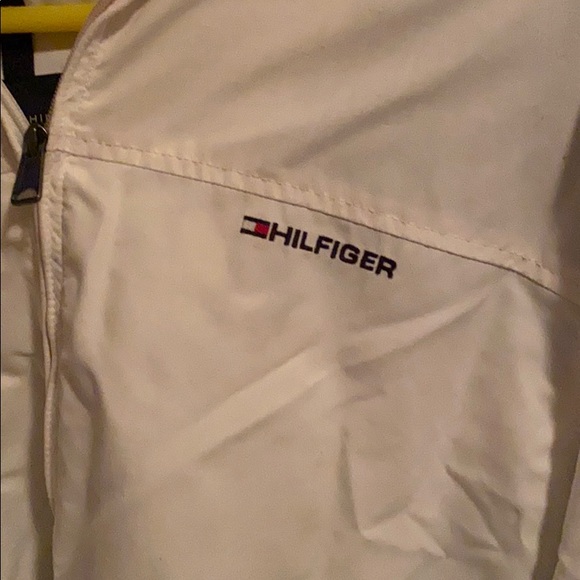 Tommy Hilfiger windbreaker/jacket - Picture 3 of 5